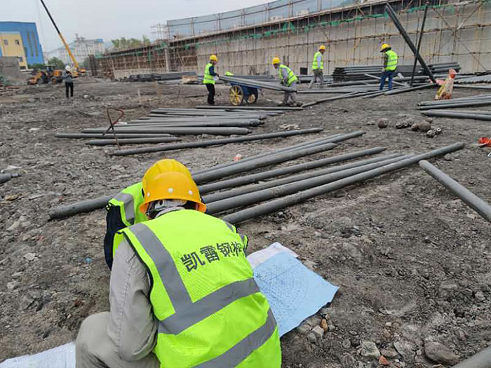 当阳螺栓球网架结构