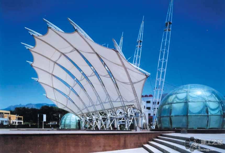 当阳车棚膜结构网架